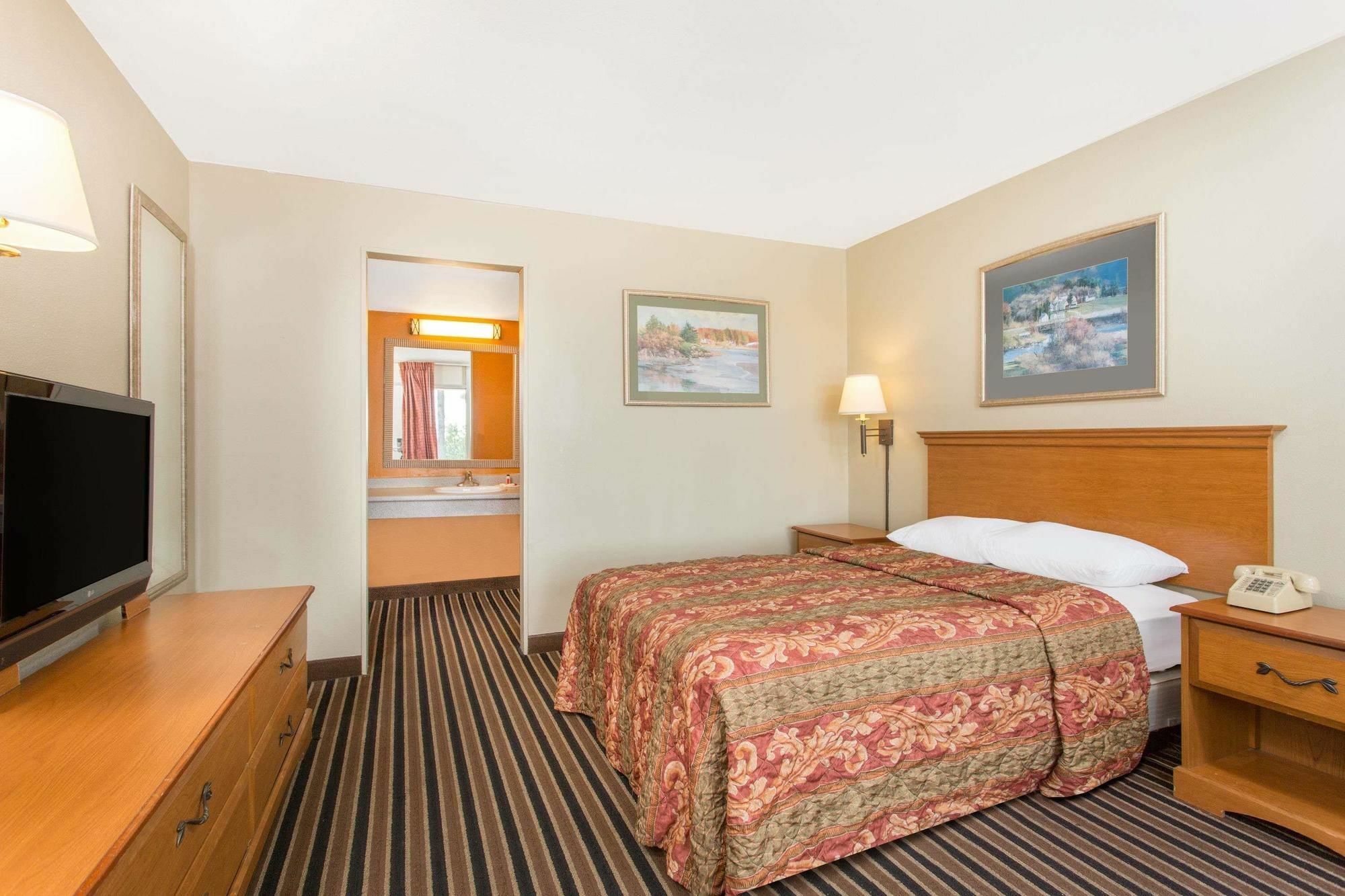 Garden Inn Fredricksburg South Fredericksburg Kültér fotó